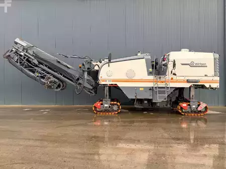 Frézka za studena 2012 WIRTGEN W 150 (5)