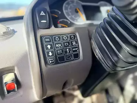 Kolové nakladače 2017 Volvo L180H | CDC | COPILOT (16)