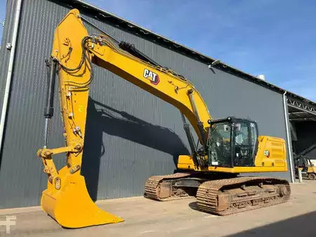 Beltegraver 2020 Caterpillar 330 07B (1)