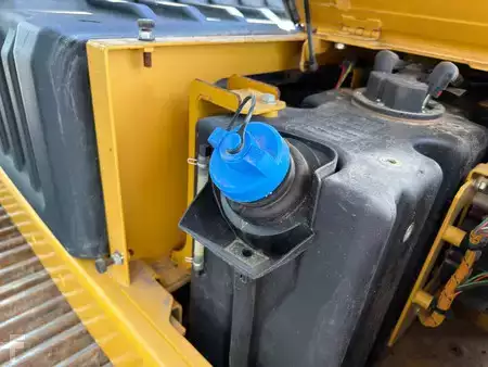 Beltegraver 2020 Caterpillar 330 07B (16)