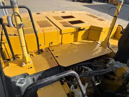 Beltegraver 2020 Caterpillar 330 07B (17)