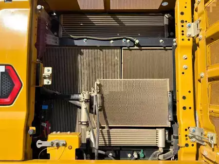 Beltegraver 2020 Caterpillar 330 07B (27)