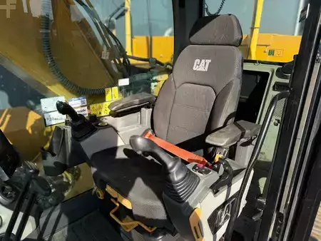 Beltegraver 2020 Caterpillar 330 07B (36)