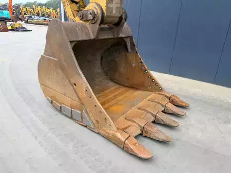 Korečková rýpadla 2016 Caterpillar 336F L (23)