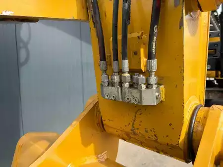 Beltegraver 2013 Caterpillar 320E L (15)