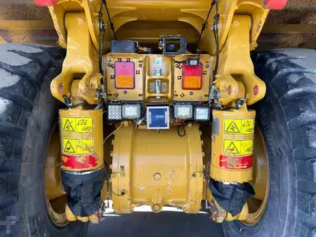 Dumper 2016 Caterpillar 772G - Excellent condition! (5)