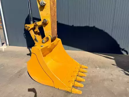 Beltegraver 2012 Caterpillar 329E LN (13)
