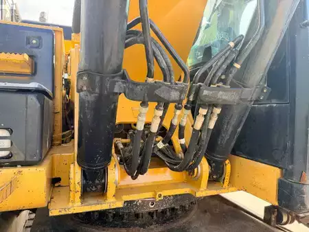 Beltegraver 2012 Caterpillar 329E LN (28)