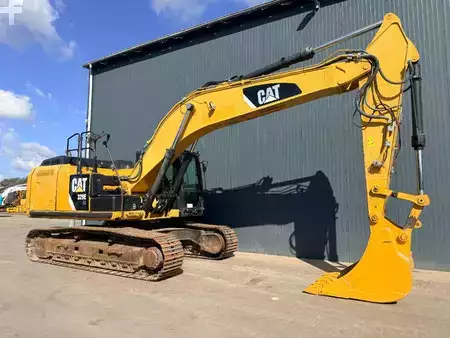 Beltegraver 2012 Caterpillar 329E LN (39)
