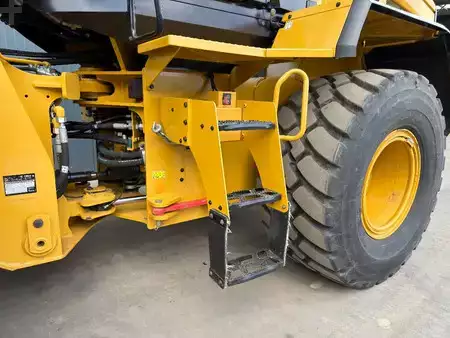 Chargeuse sur pneus 2018 Caterpillar 926M - 990 HOURS - FORKS - 3rd VALVE (17)