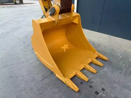 Beltegraver 2012 Caterpillar 320 EL N (12)