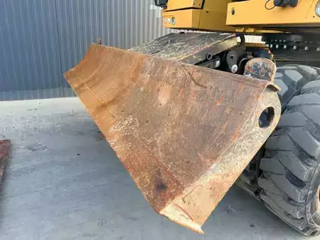Mobilbagger 2018 Caterpillar M315F (14)