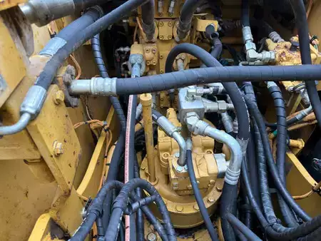 Korečková rýpadla 2013 Caterpillar 320E L (19)