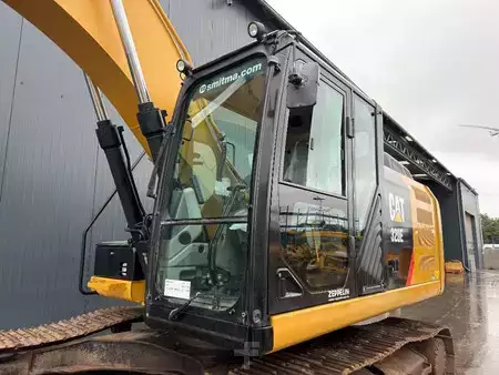 Korečková rýpadla 2013 Caterpillar 320E L (7)
