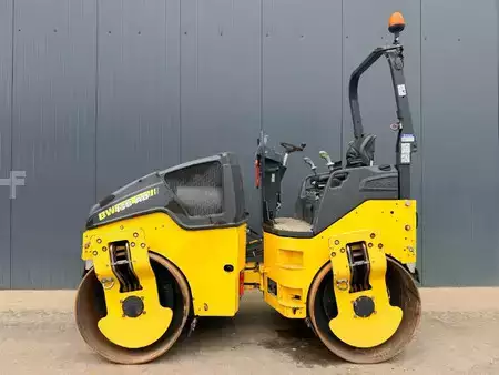 Tandemruller 2017 BOMAG BW 138 (3)