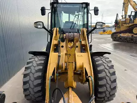 Chargeuse sur pneus 2016 Caterpillar 906M (13)