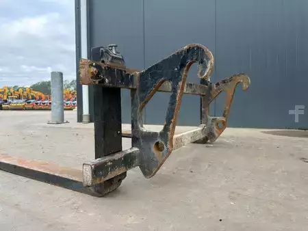 Chargeuse sur pneus 2016 Caterpillar 906M (22)