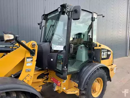 Chargeuse sur pneus 2016 Caterpillar 906M (6)