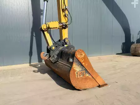 Hydraulic Excavators 2025 Caterpillar 326 07H SLR - 18m Super Long Reach (6)