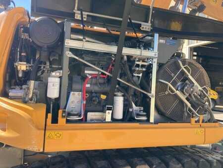 Korečková rýpadla 2023 Liebherr R914 Compact (6)