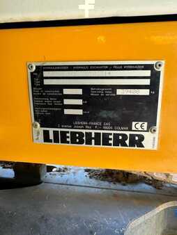 Liebherr R938