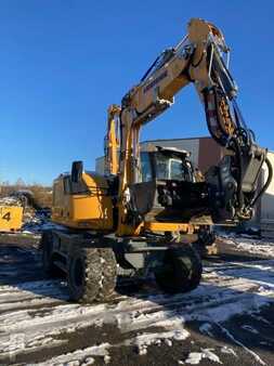 Escavadora de rodas 2022 Liebherr A910 Compact (3)