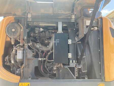 Koparki gąsienicowe 2021 Liebherr R926 Compact (4)