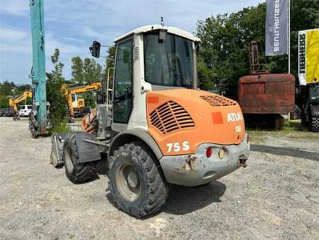 Ładowarki kołowe 2010 Atlas AR75S (3)