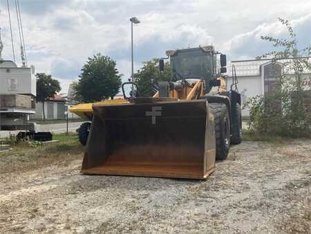 Ładowarki kołowe 2017 Liebherr L566 X-Power (2)