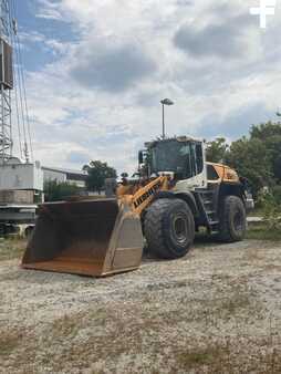 Ładowarki kołowe 2017 Liebherr L566 X-Power (4)