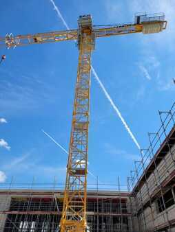 Stavební jeřáby 2018 Liebherr 150EC-B (1)