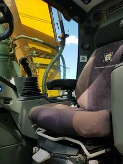 Escavadora de rodas 2022 Liebherr A916 Compact (3)