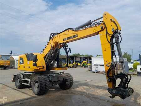 Mobilbagger 2021 Liebherr A918 Compact (1)