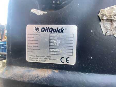 Aggregat 2019 OilQuick OQ 60 Anbauplatte AC6 (2)