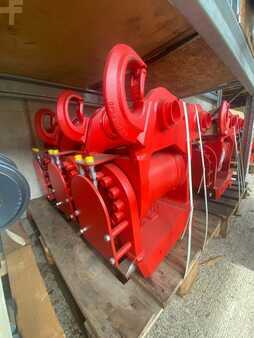 Påbygningsaggregater 2022 Henle Powertilt QC08H BV160 (1)