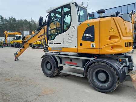 Liebherr A914 Compact