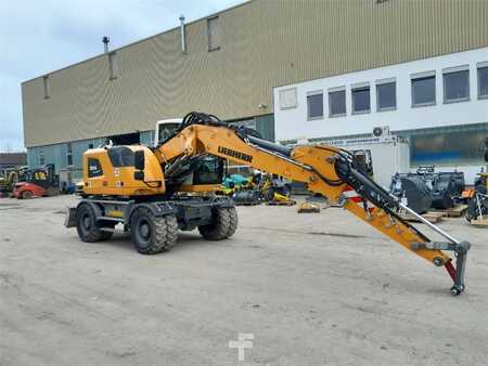 Liebherr A914 Compact