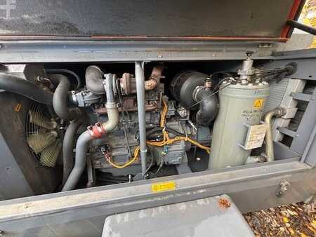 Other 2009 Atlas Copco XAHS186DD (3)