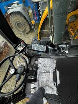 Liebherr A918 Compact