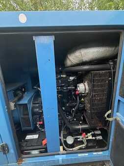 Other 2006 Sdmo J110K (6)