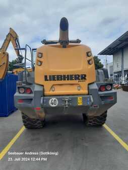 Liebherr L566 X-Power