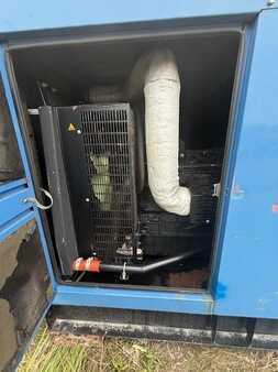 Other 2006 Sdmo V220C (4)