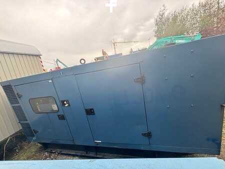 Other 2006 Sdmo V220C (8)