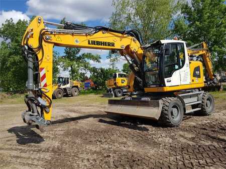 Wheel Excavators 2023 Liebherr A918 Compact (5)