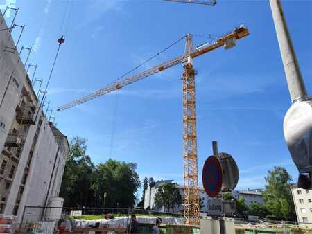 Tower Crane 2007 Liebherr 200EC-H (1)