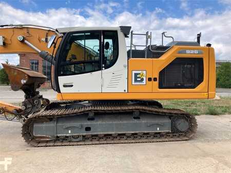 Koparki gąsienicowe 2023 Liebherr R926 MultiUser (6)