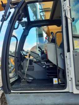 Koparki gąsienicowe 2020 Liebherr R926 Compact (2)