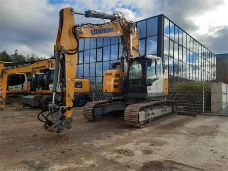 Koparki gąsienicowe 2020 Liebherr R926 Compact (5)