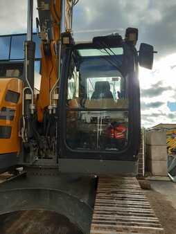 Koparki gąsienicowe 2020 Liebherr R926 Compact (6)