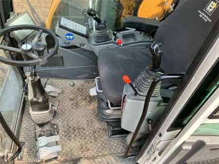 Escavadora de rodas 2024 Liebherr A916 Compact (3)